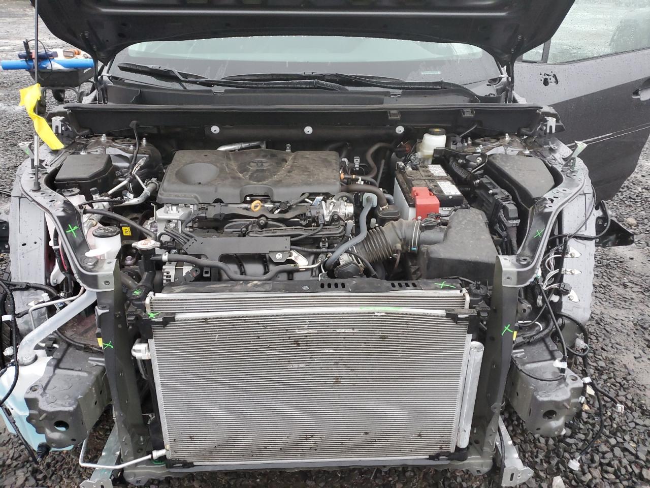 2024 TOYOTA RAV4 XLE PREMIUM VIN:2T3A1RFV4RC442637