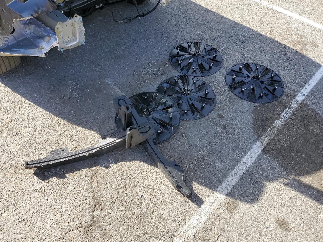 2024 TESLA MODEL 3  VIN:5YJ3E1EA3RF721577