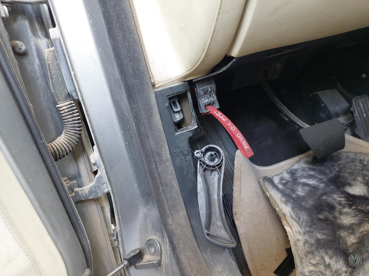 2007 BMW 740IL VIN:WBAHN61067D******