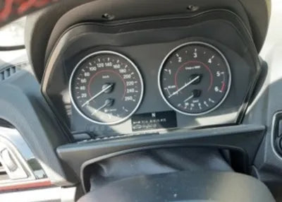 2016 BMW 118 WBA1S5106G5A76152 VIN:WBA1S5106G5A76152