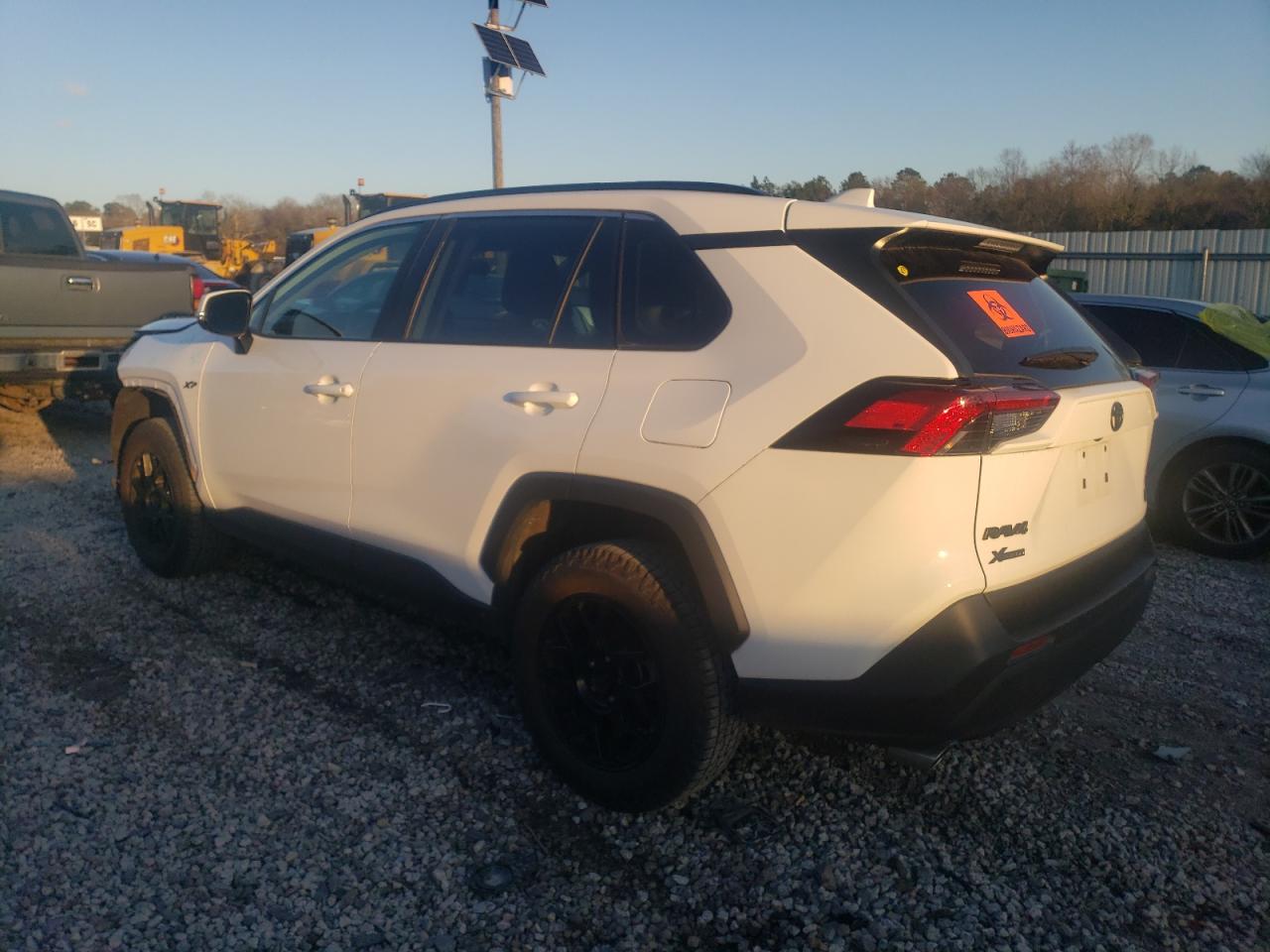 2023 TOYOTA RAV4 XLE VIN:2T3W1RFV7PC214263