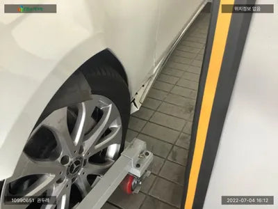 2018 Mercedes-Benz E 300 WDDZF4JB1JA423443 VIN:WDDZF4JB1JA423443