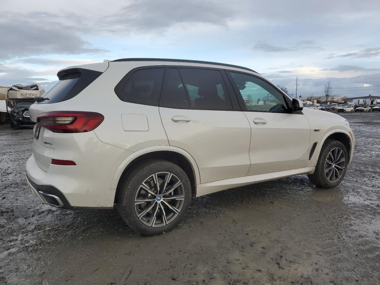 2022 BMW X5 XDRIVE45E VIN:5UXTA6C0XN9L16712