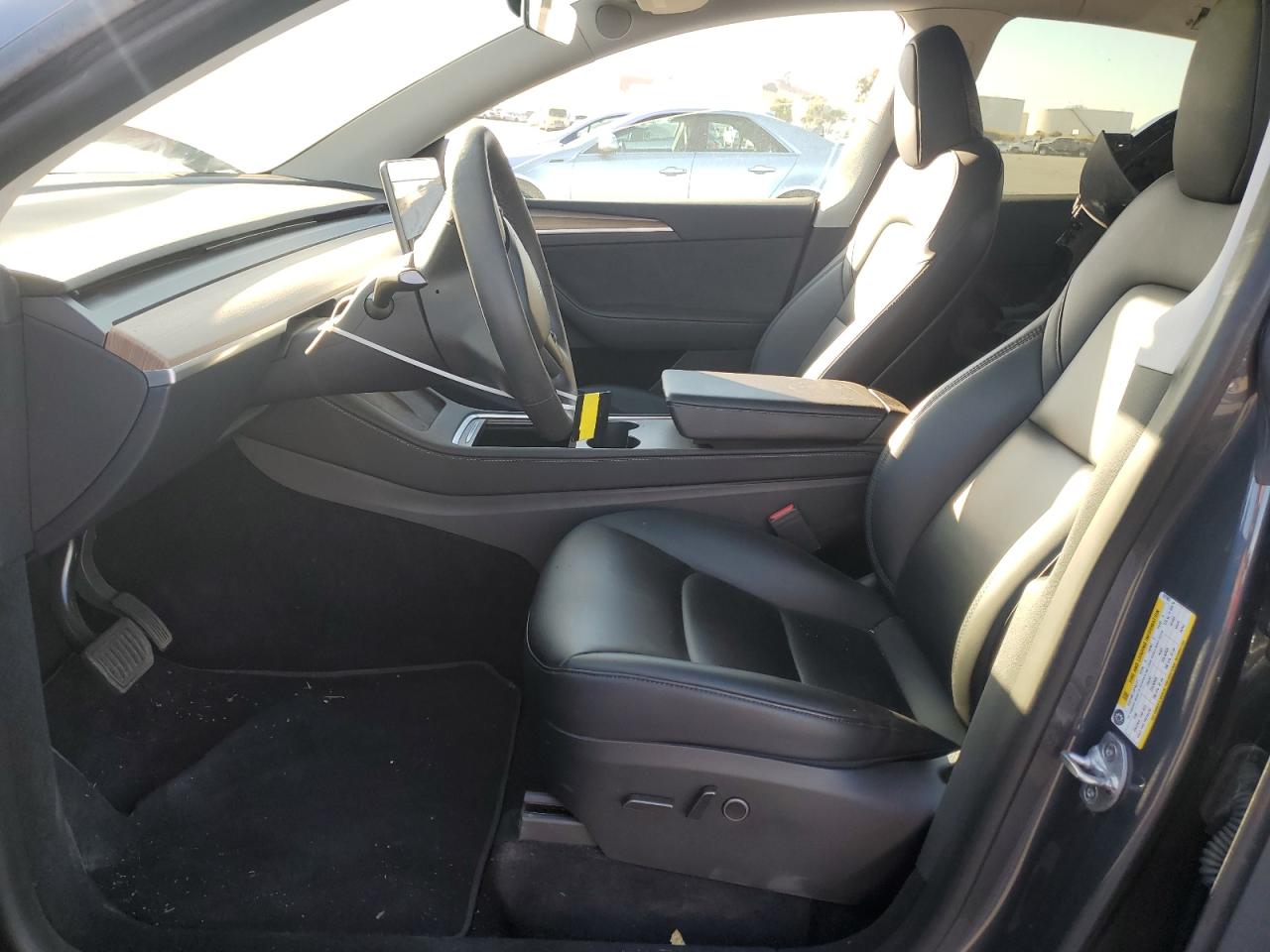 2023 TESLA MODEL Y  VIN:7SAYGDEE5PA077663