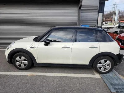 2016 MINI Cooper WMWXT3102G2E25949 VIN:WMWXT3102G2E25949