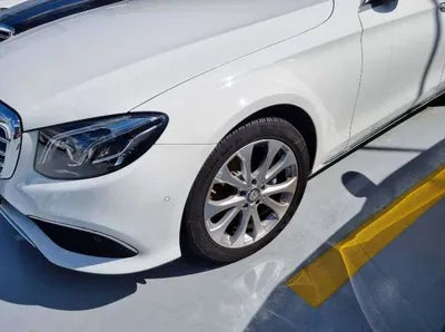 2016 Mercedes-Benz E 220 VIN: