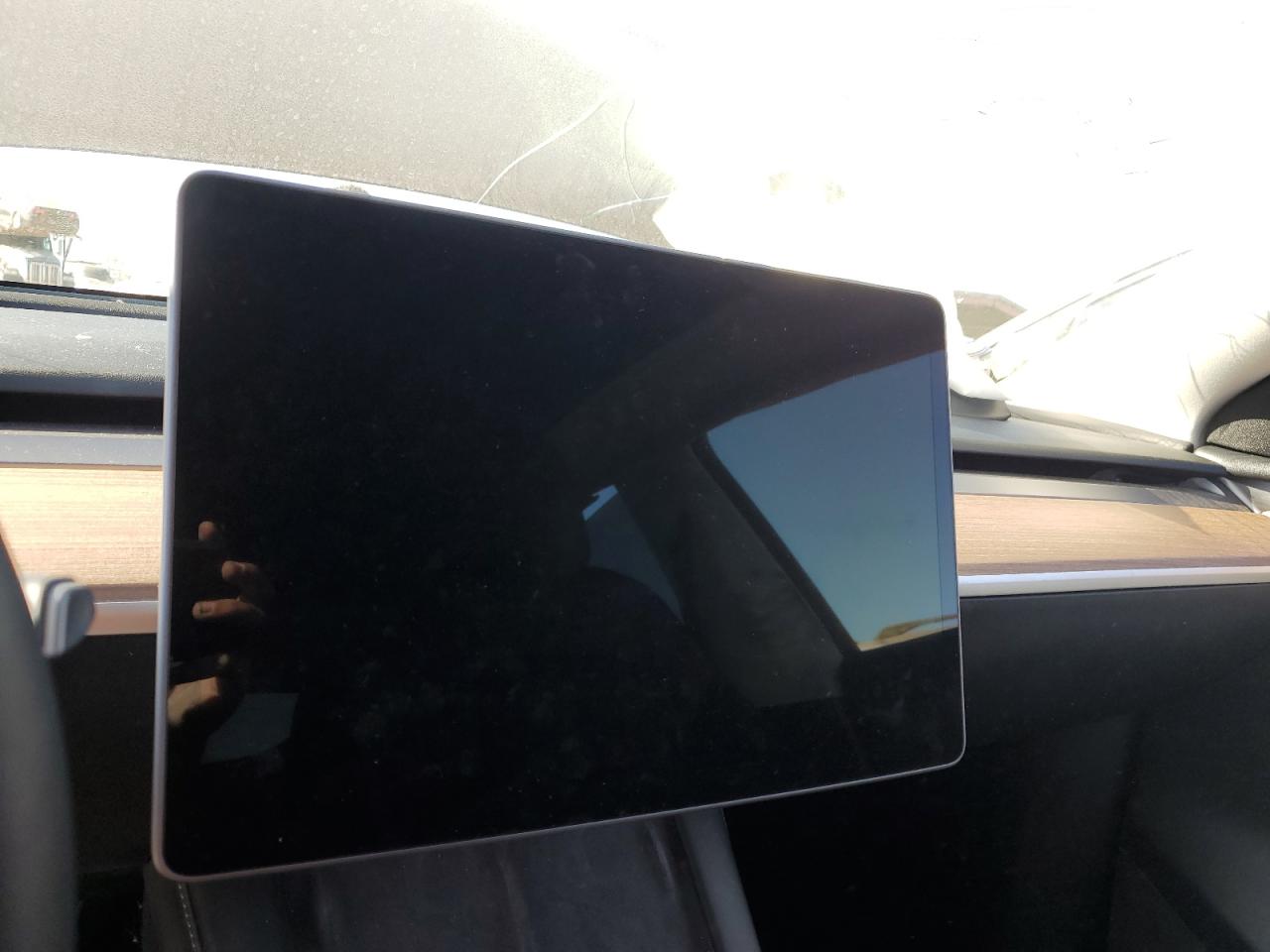 2023 TESLA MODEL Y  VIN:7SAYGDEE8PF585693