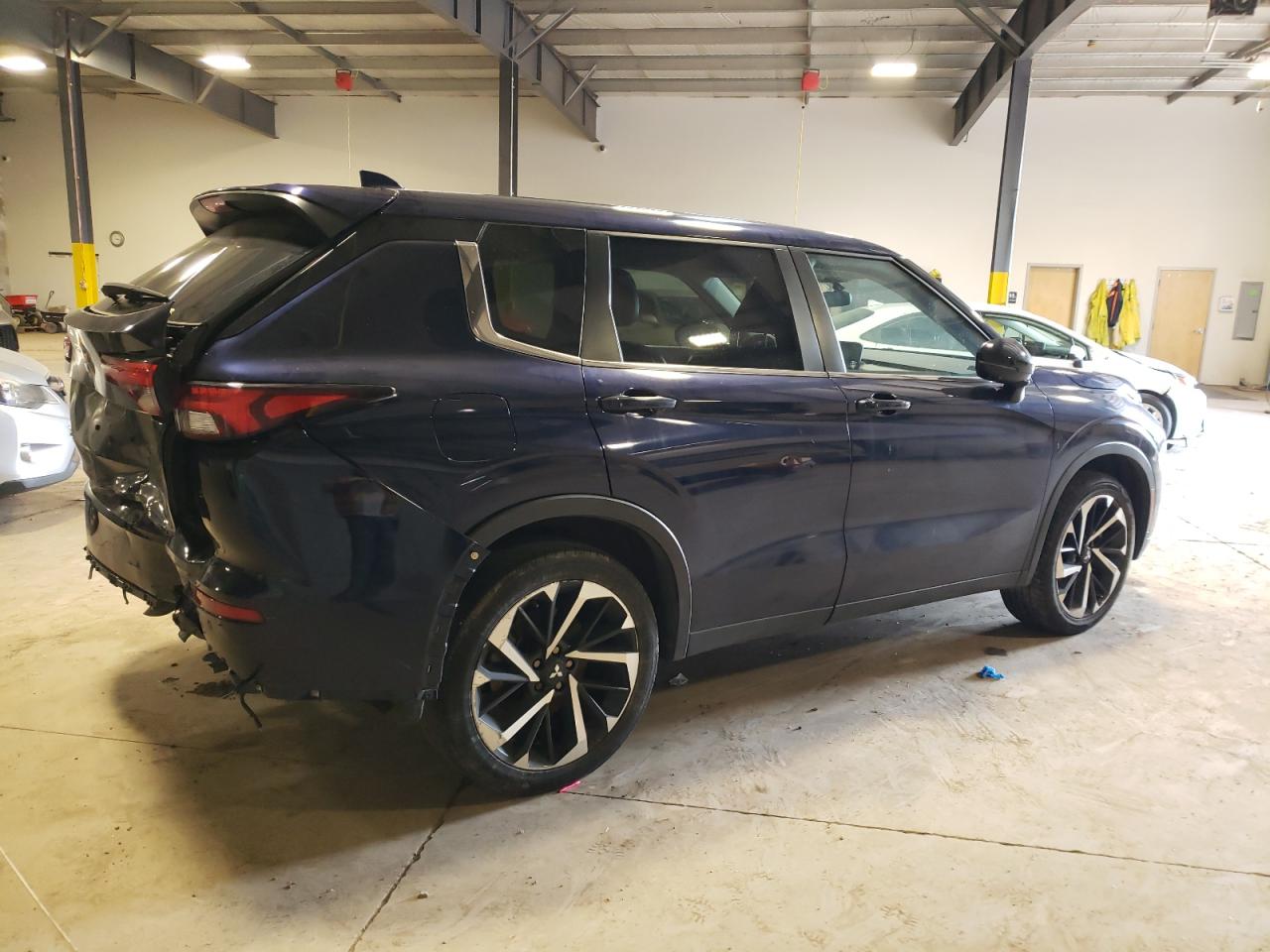 2022 MITSUBISHI OUTLANDER SE VIN:JA4J3UA88NZ018007