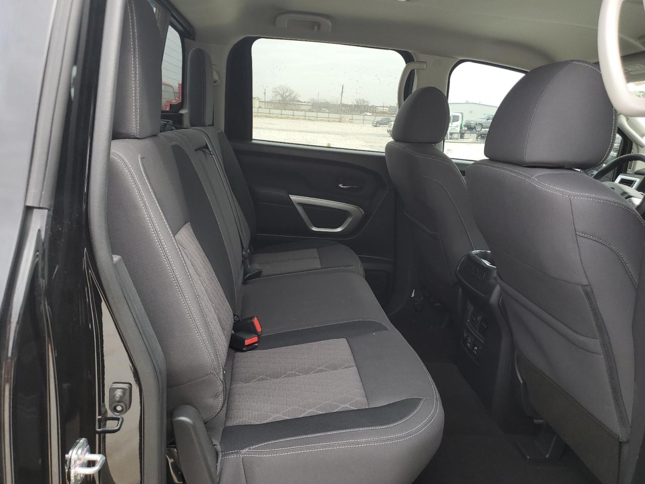 2024 NISSAN TITAN PRO-4X VIN:1N6AA1ED3RN109827
