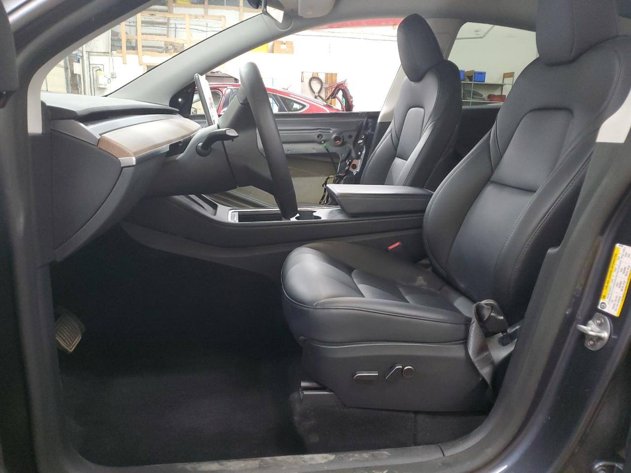 2023 TESLA MODEL Y  VIN:7SAYGDEE6PF831883