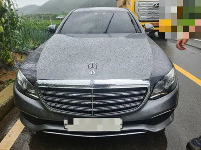 2016 Mercedes-Benz E 220 VIN: