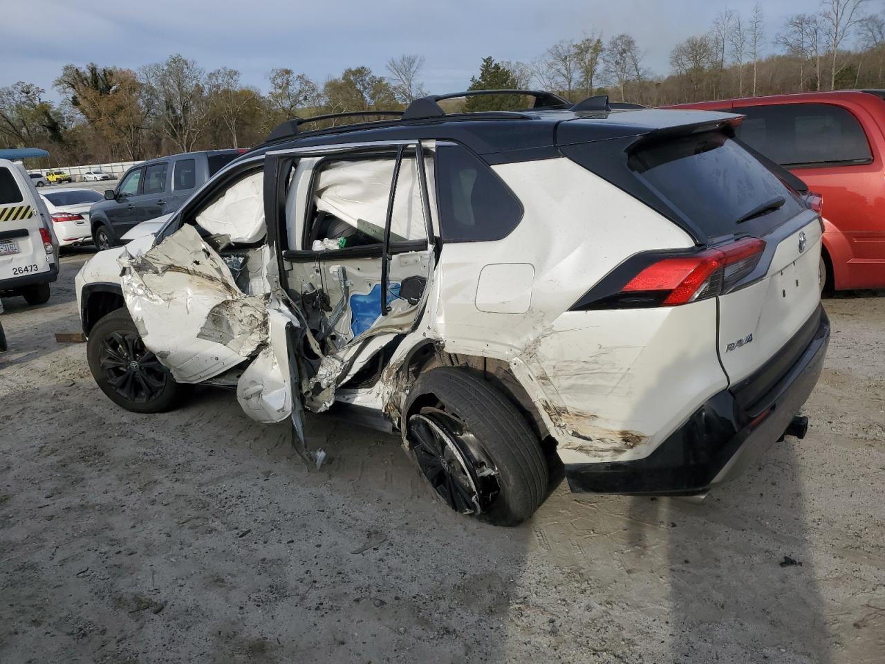 2022 TOYOTA RAV4 XSE VIN:2T3E6RFV4NW030830