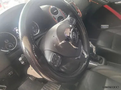 2015 Volkswagen Tiguan WVGZZZ5NZGW009930 VIN:WVGZZZ5NZGW009930