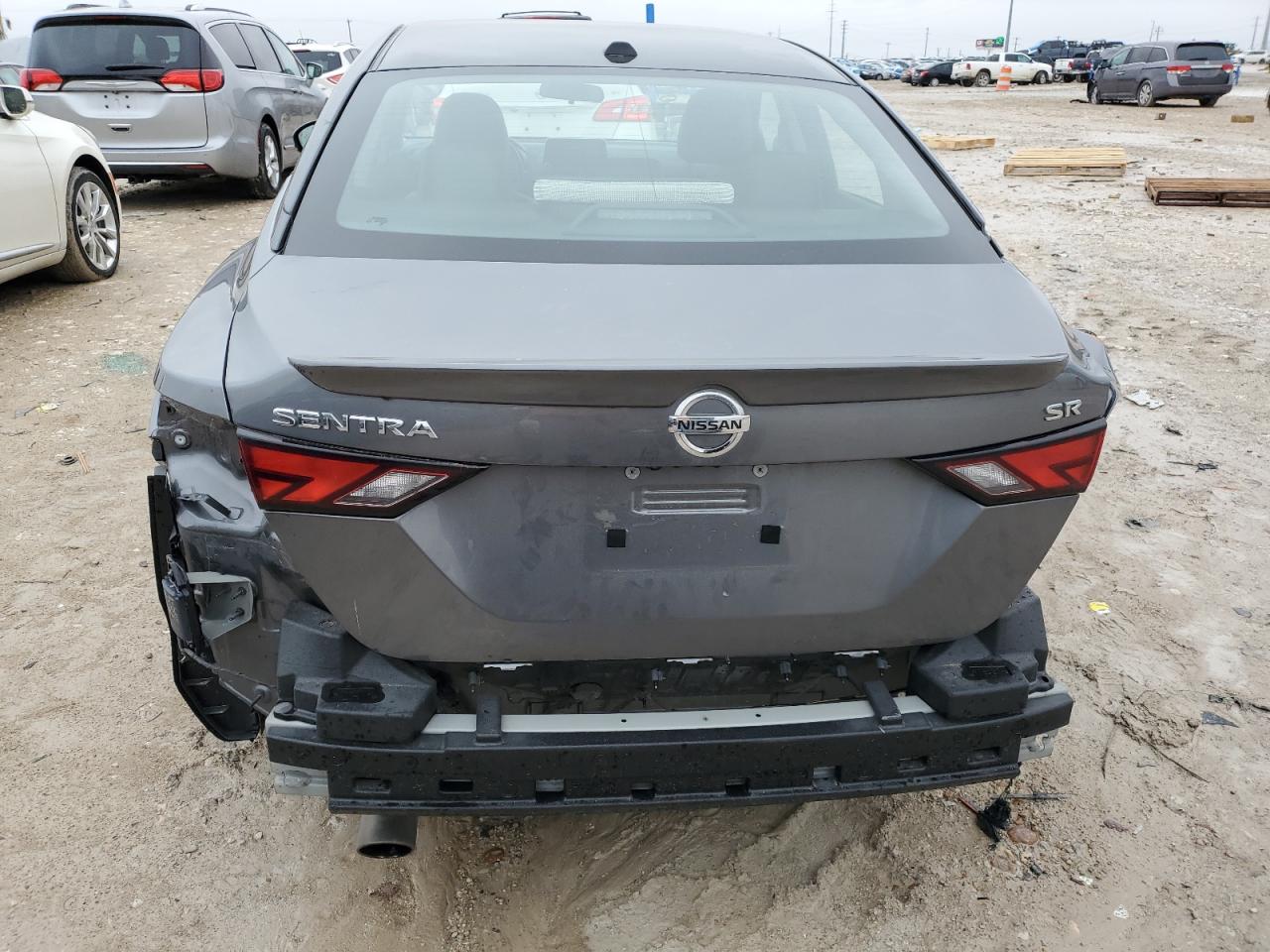 2022 NISSAN SENTRA SR VIN:3N1AB8DV9NY303636