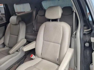 2018 Kia Carnival VIN: