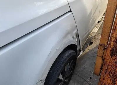 2017 Kia Carnival KNAMB81ABHS263732 VIN:KNAMB81ABHS263732