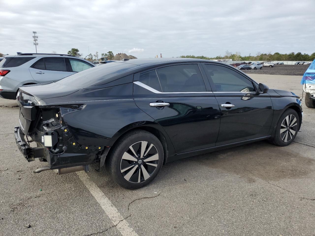 2022 NISSAN ALTIMA SV VIN:1N4BL4DV1NN360942