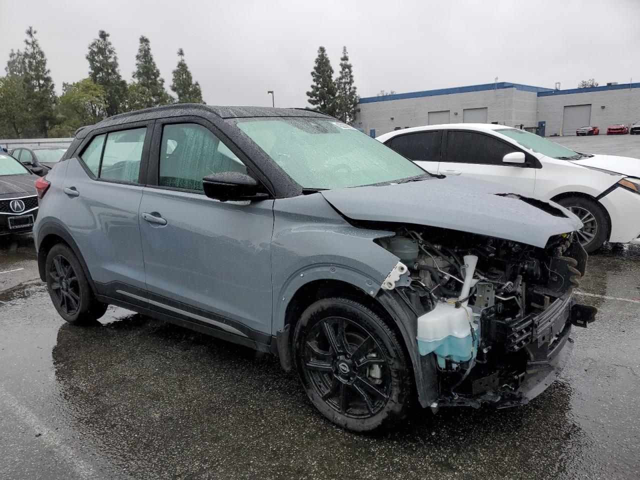 2024 NISSAN KICKS SR VIN:3N1CP5DV2RL555045