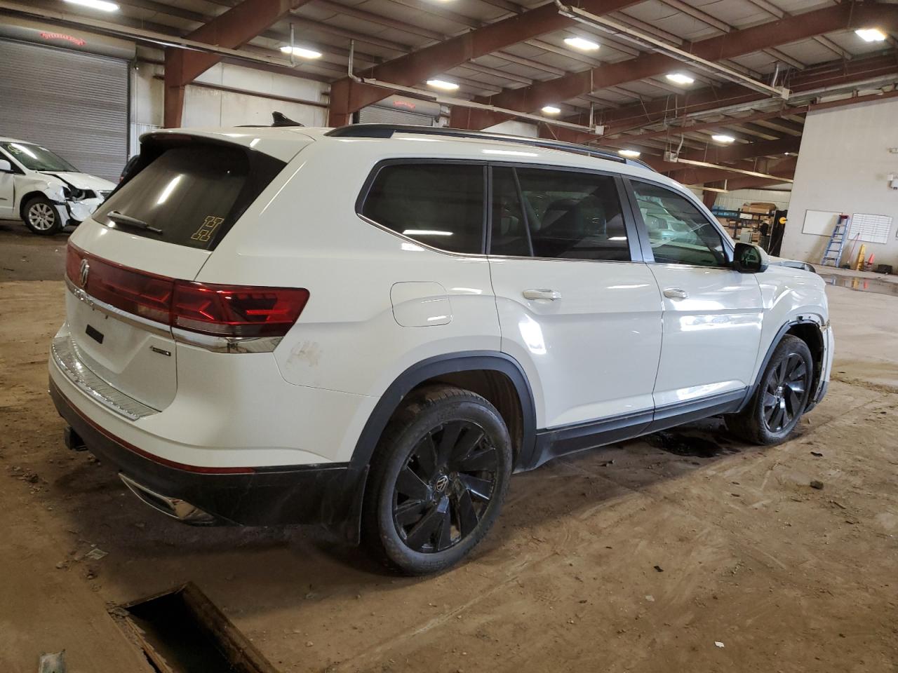 2024 VOLKSWAGEN ATLAS SE VIN:1V2HR2CA7RC604180