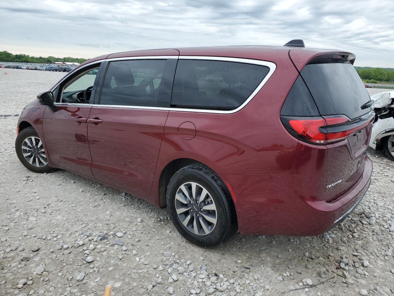 2023 CHRYSLER PACIFICA HYBRID TOURING L VIN:2C4RC1L78PR523327