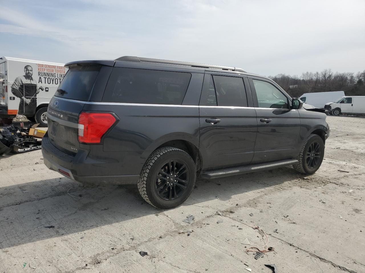 2024 FORD EXPEDITION MAX XLT VIN:1FMJK1J81REA75973