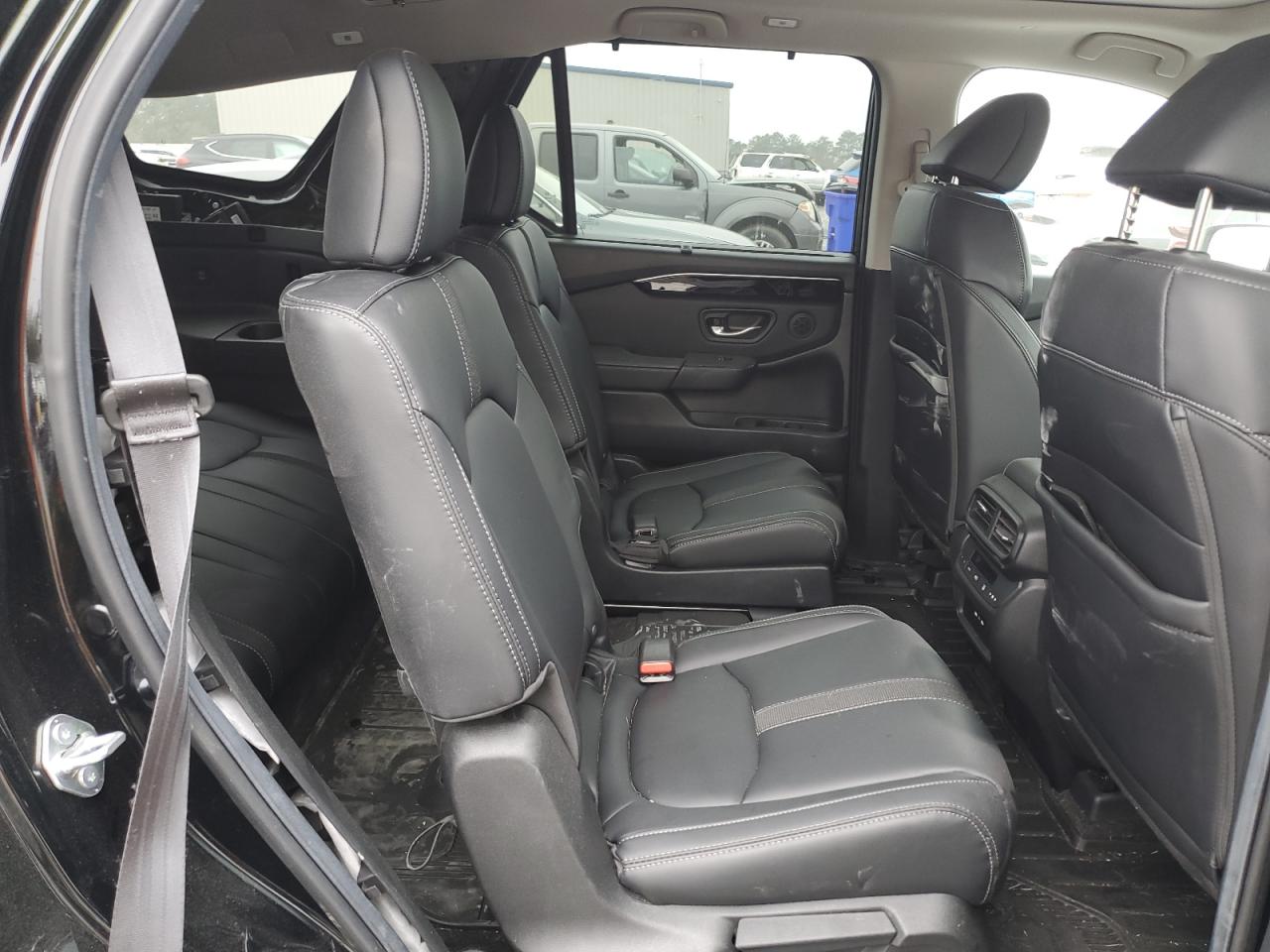 2024 HONDA PILOT TOURING VIN:5FNYG1H72RB022800