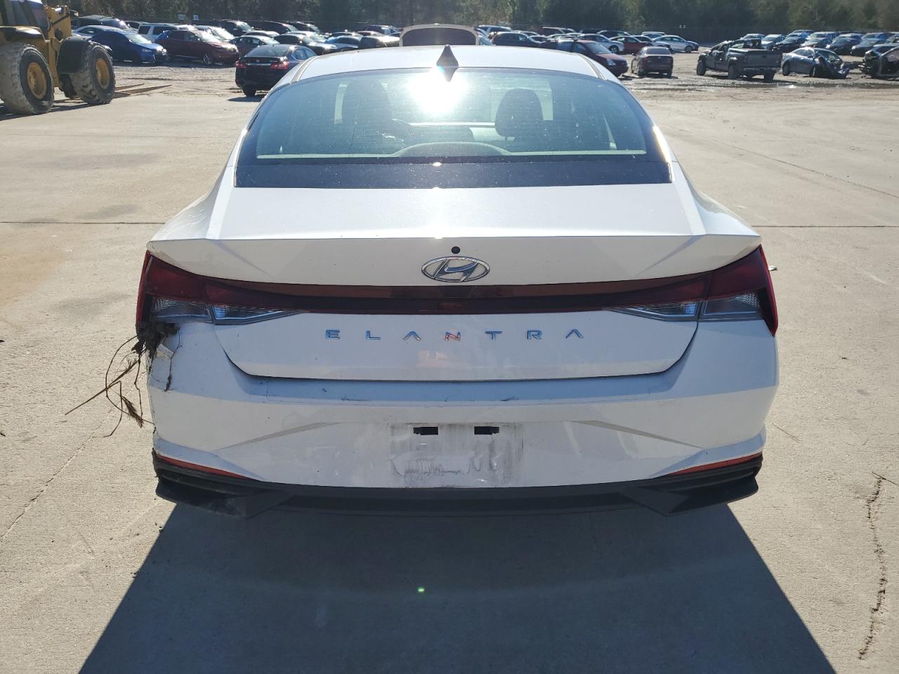 2023 HYUNDAI ELANTRA SEL VIN:5NPLM4AG0PH112928