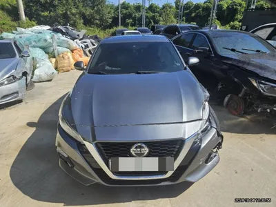 2020 Nissan Altima VIN: