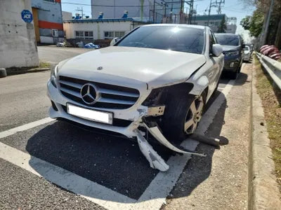 2017 Mercedes-Benz C 200 WDDWF3HB6HR301370 VIN:WDDWF3HB6HR301370