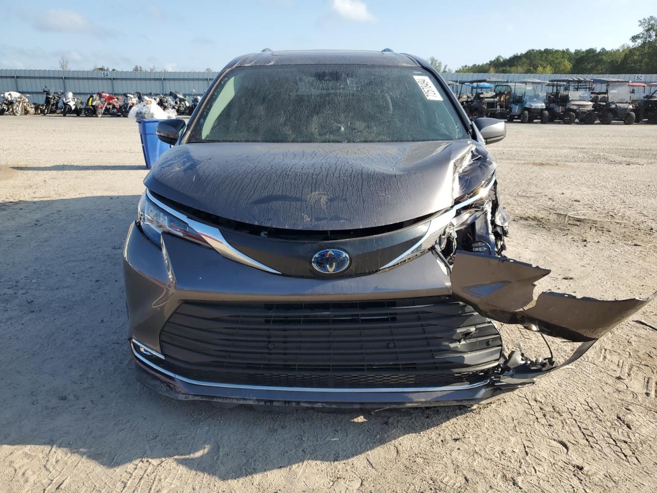 2022 TOYOTA SIENNA XLE VIN:5TDYSKFC3NS070199