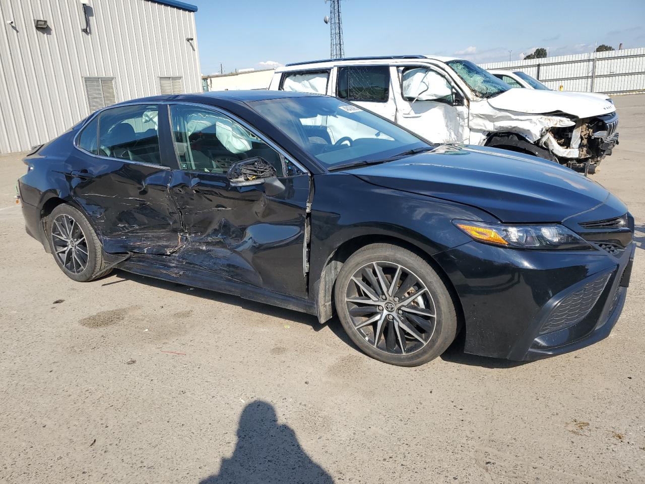 2024 TOYOTA CAMRY SE NIGHT SHADE VIN:4T1G11AK9RU866136
