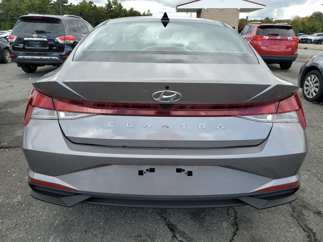 2023 HYUNDAI ELANTRA SEL VIN:KMHLM4AG5PU618739