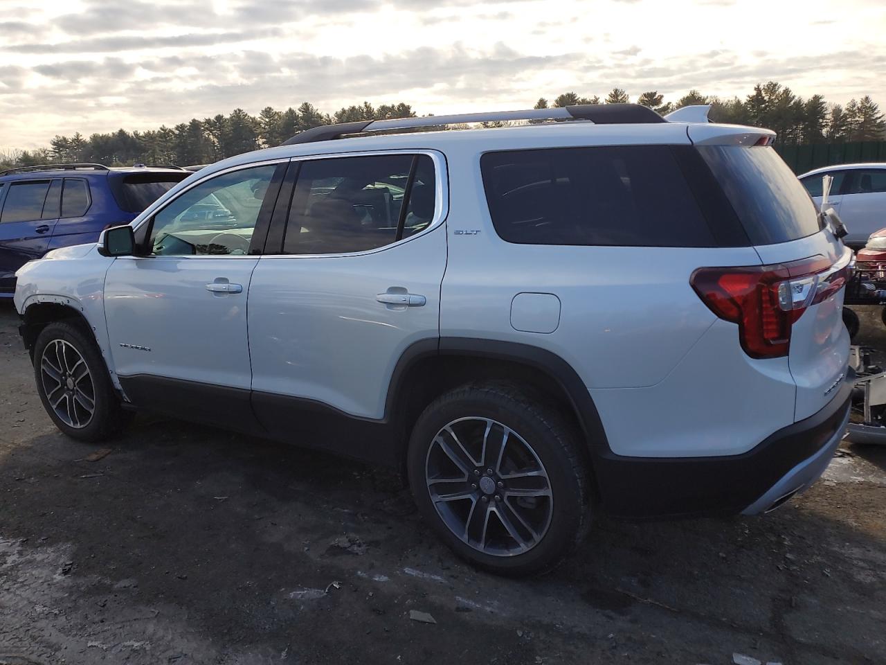 2023 GMC ACADIA SLT VIN:1GKKNULS8PZ226361