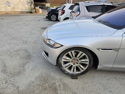 2016 Jaguar XF 929KMSAJBB4BN4GCY VIN:929KMSAJBB4BN4GCY
