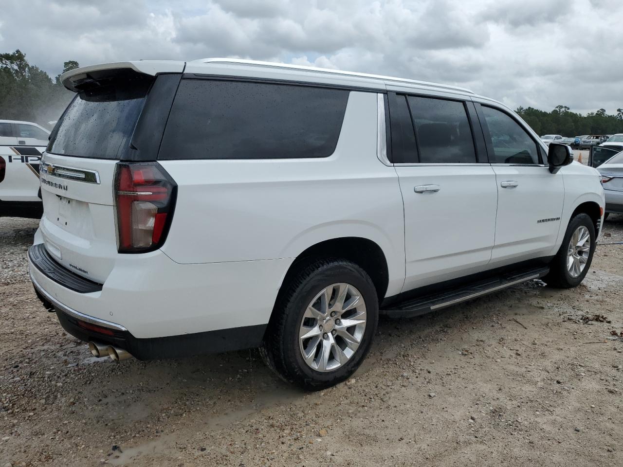 2022 CHEVROLET SUBURBAN C1500 PREMIER VIN:1GNSCFKD0NR161283