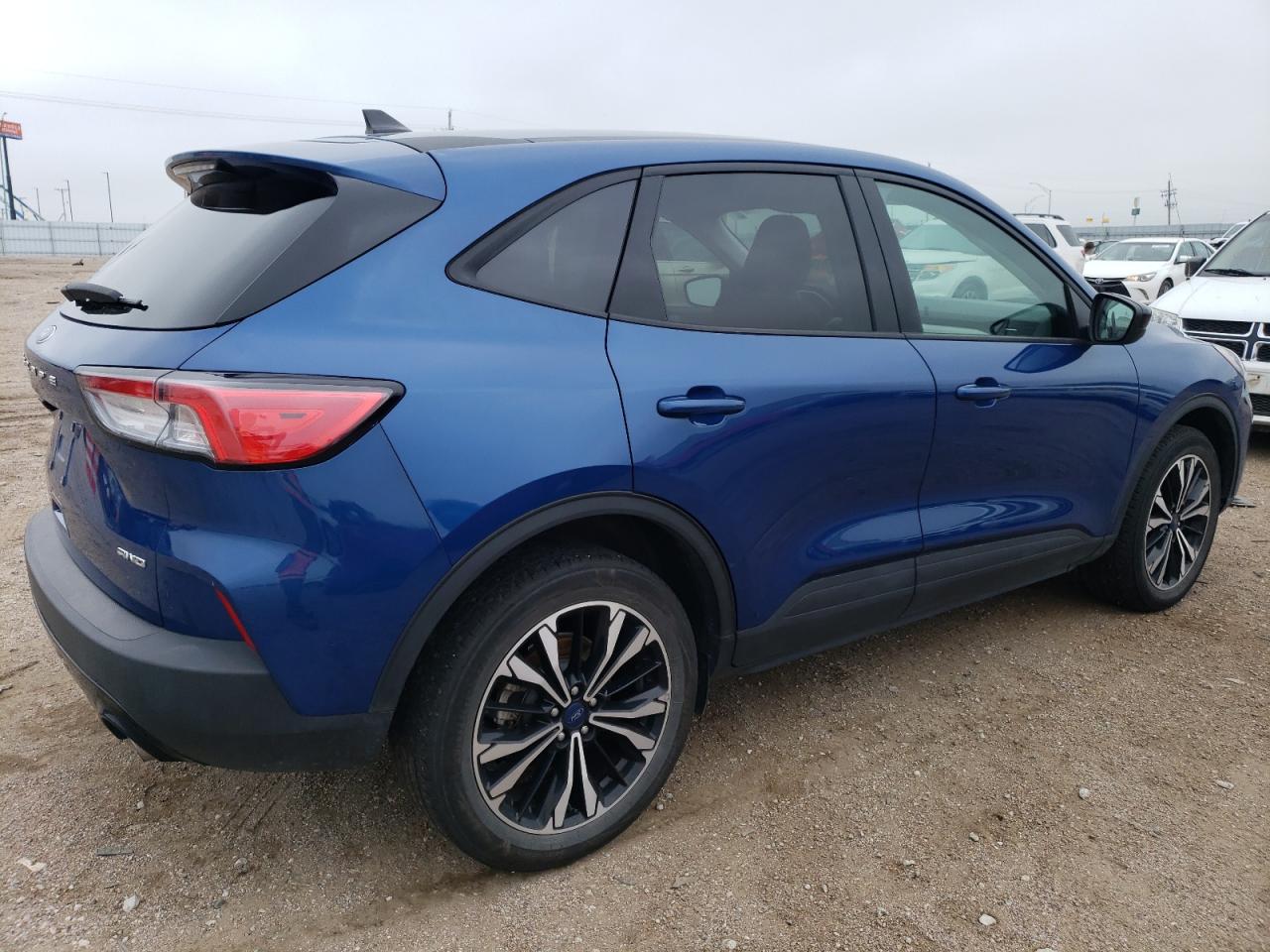 2022 FORD ESCAPE SE VIN:1FMCU9G69NUB99853