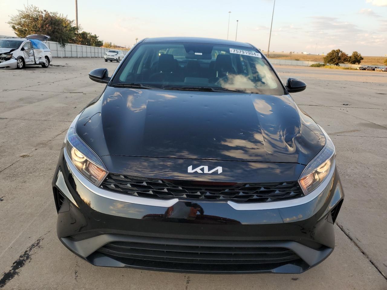 2023 KIA FORTE LX VIN:3KPF24AD0PE669710