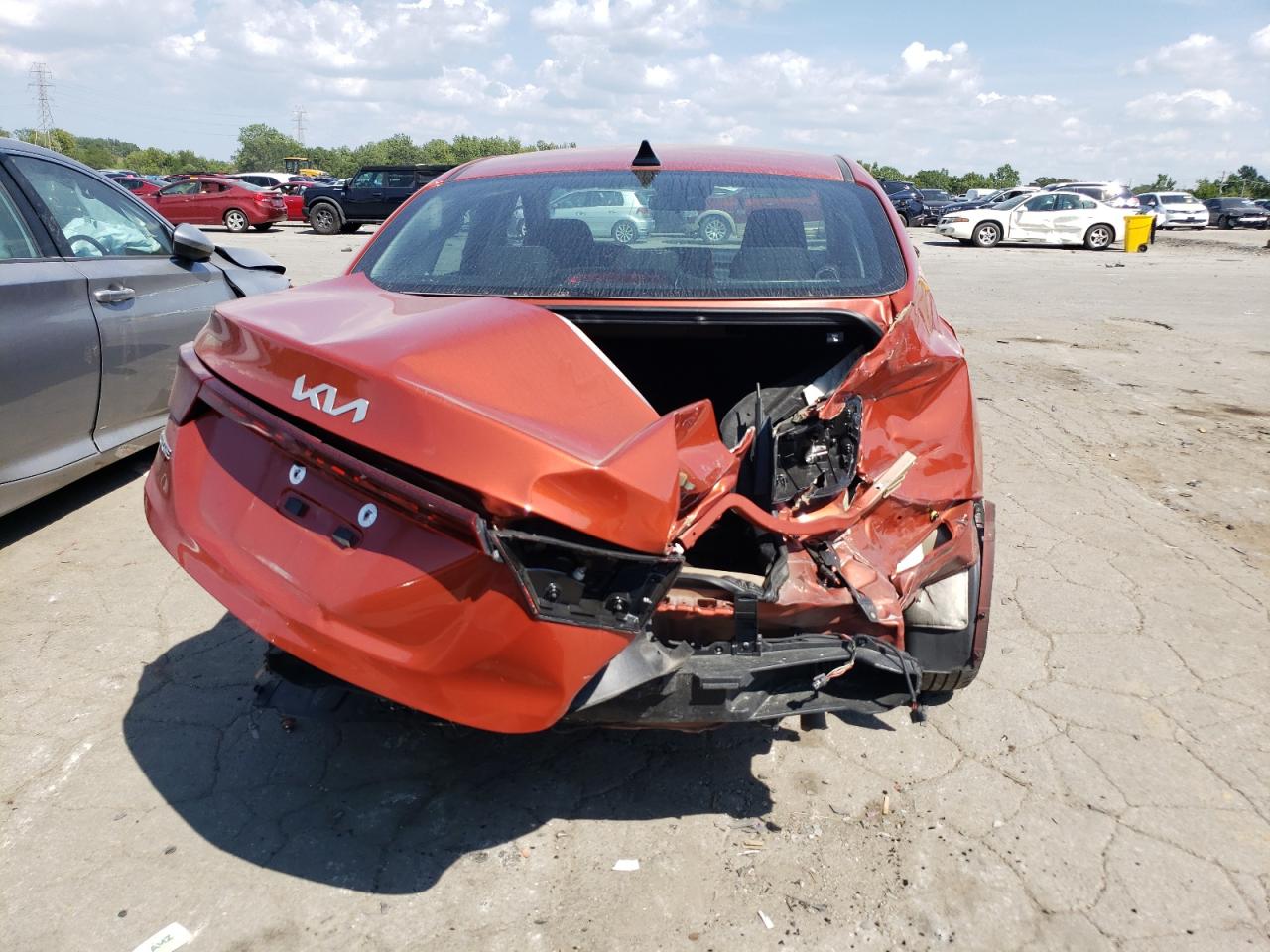 2022 KIA FORTE FE VIN:3KPF24AD8NE471809