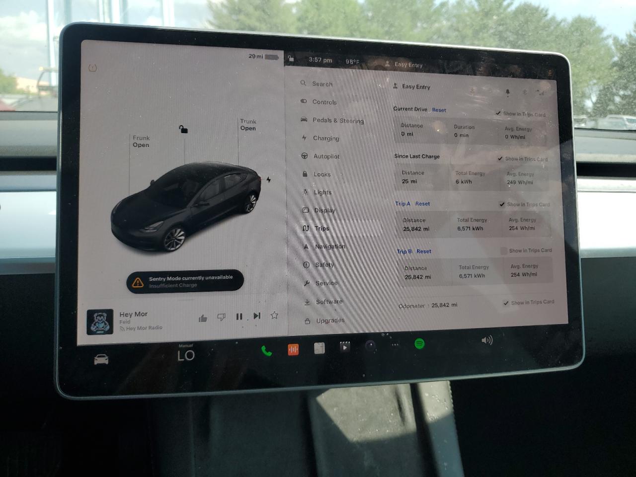 2023 TESLA MODEL 3  VIN:5YJ3E1EAXPF549903