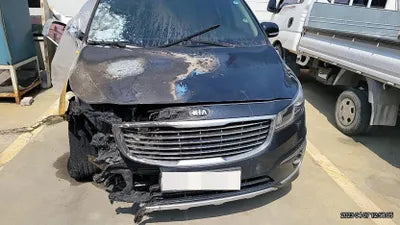 2015 Kia Carnival VIN: