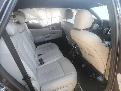 2021 Kia Sorento KNARH81GBMA057653 VIN:KNARH81GBMA057653