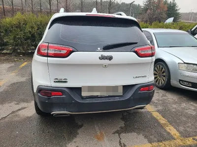 2017 Jeep Cherokee VIN: