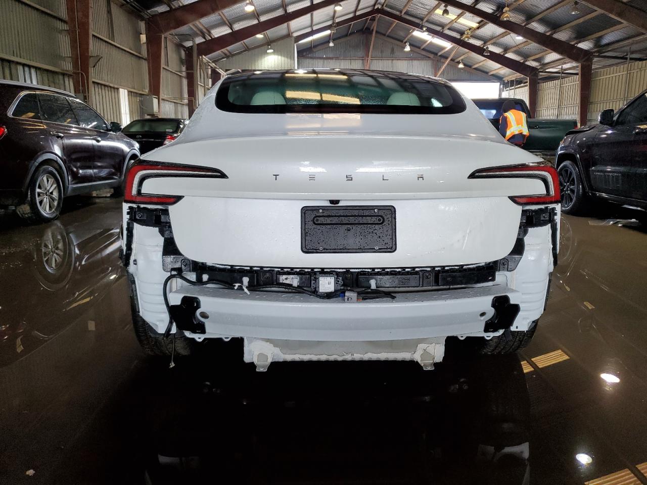 2024 TESLA MODEL 3  VIN:5YJ3E1EA5RF795468