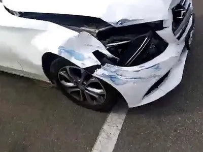 2015 Mercedes-Benz C 200 WDDWF4CB8FF079300 VIN:WDDWF4CB8FF079300