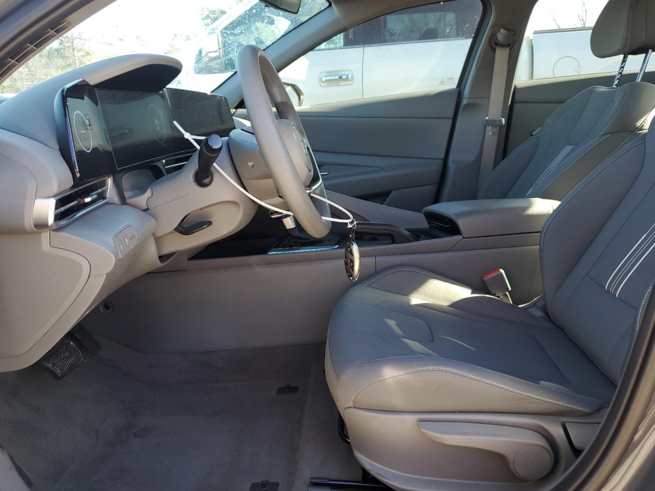 2024 HYUNDAI ELANTRA SEL VIN:KMHLM4DG5RU755176