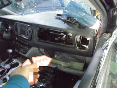 2020 Kia Carnival KNAMB81ABLS651655 VIN:KNAMB81ABLS651655