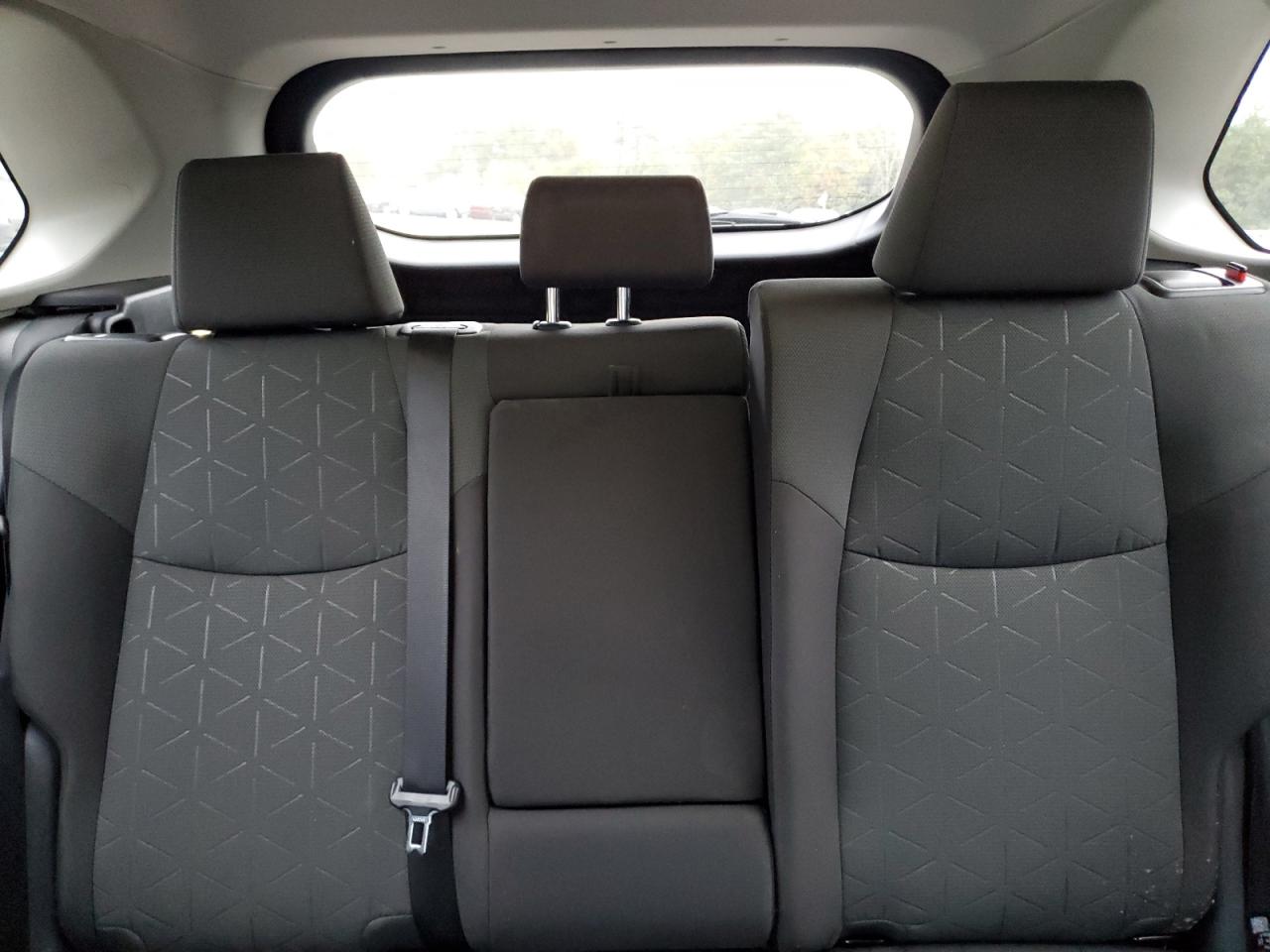 2022 TOYOTA RAV4 XLE VIN:2T3P1RFV6NW274731