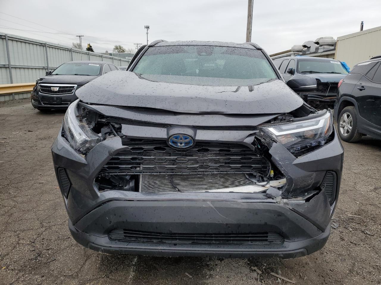 2022 TOYOTA RAV4 XLE VIN:4T3RWRFV2NU073483