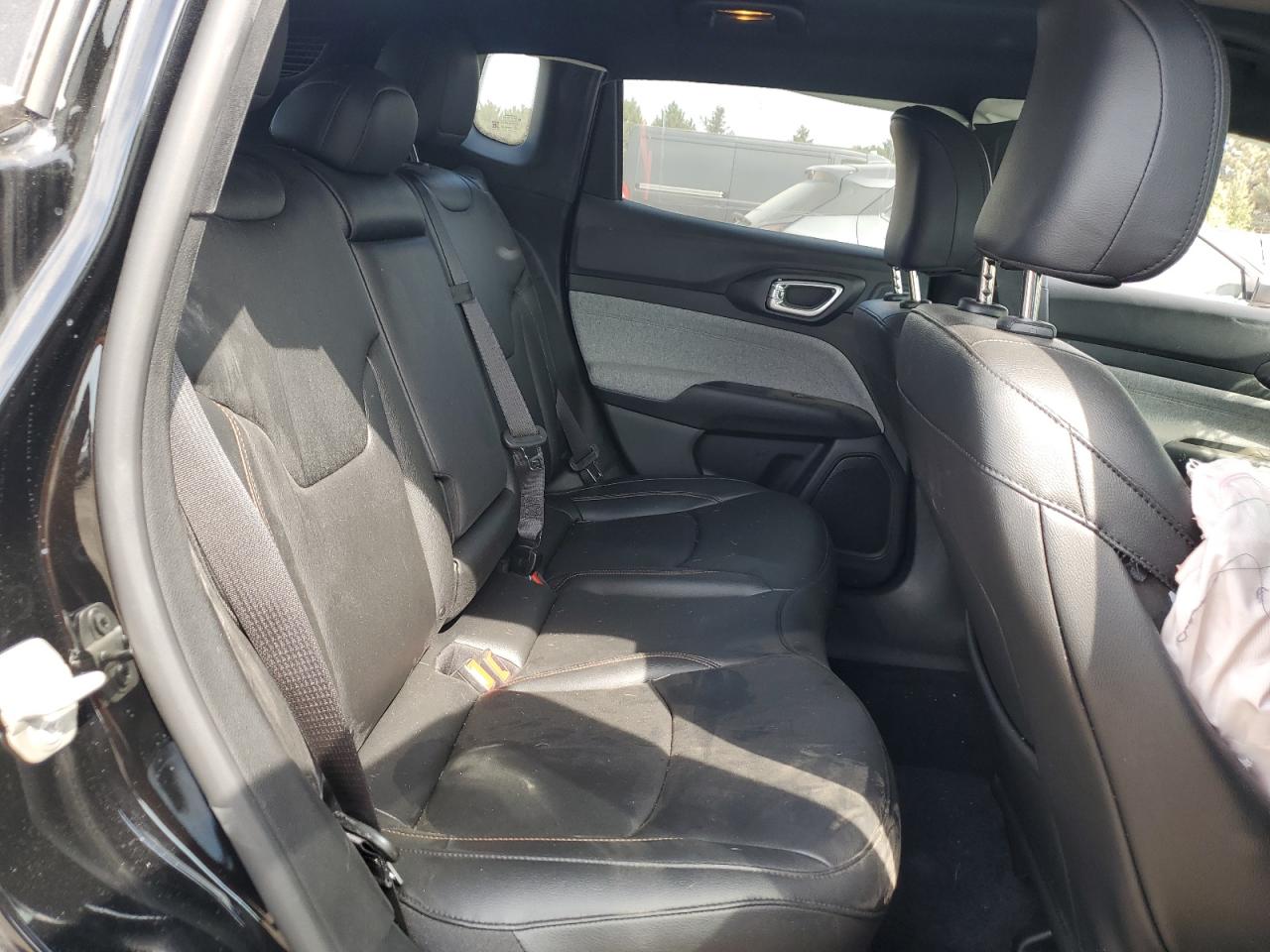 2024 JEEP COMPASS LATITUDE LUX VIN:3C4NJDFN6RT135819