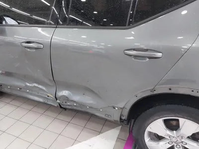 2019 Volvo XC40 VIN: